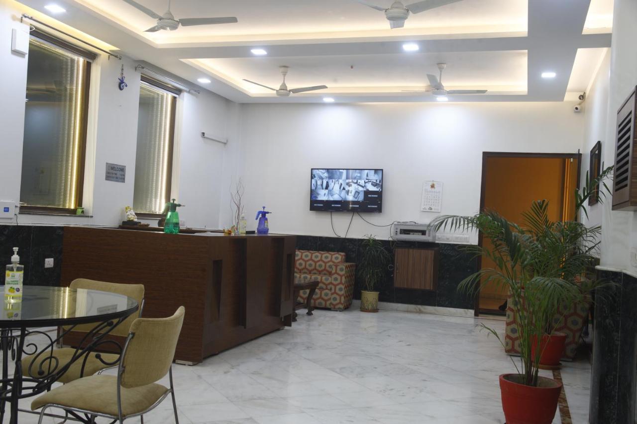 Peepal Tree Residency Bed and Breakfast New Delhi Exteriör bild