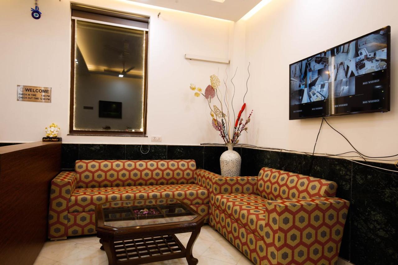 Peepal Tree Residency Bed and Breakfast New Delhi Exteriör bild